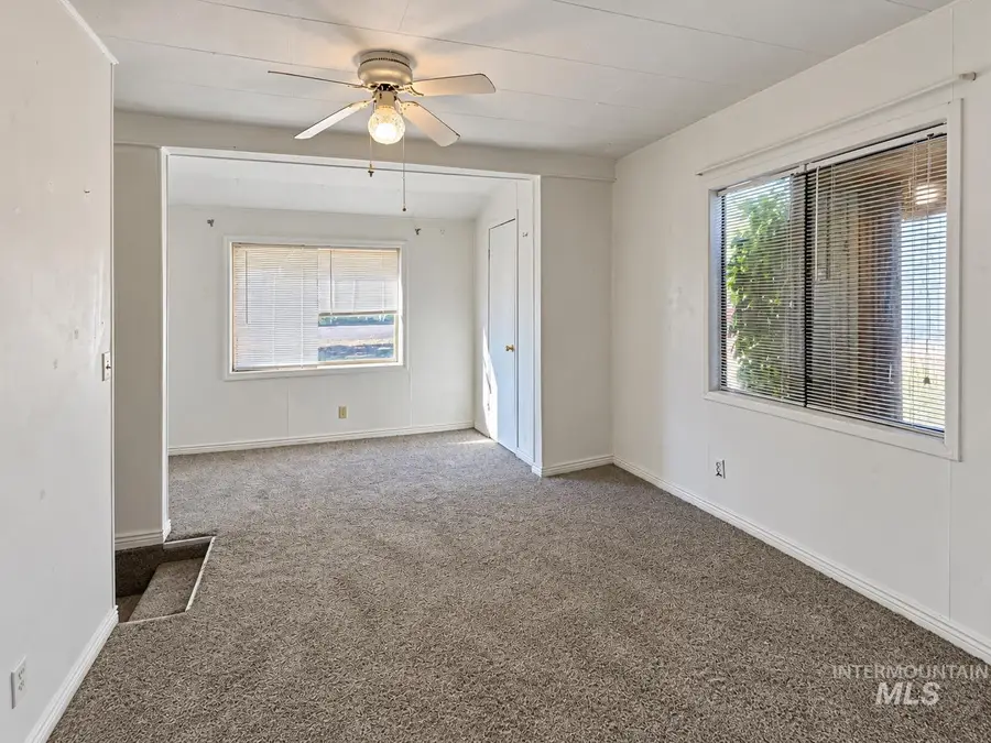 308 2nd Ave E, Jerome, ID 83338 - #3