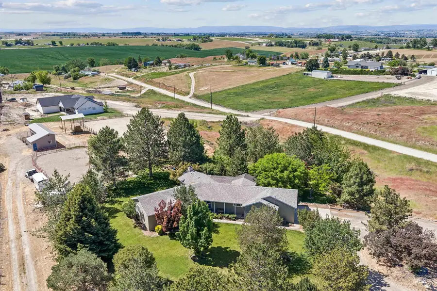 1925 Glenway Ave, Fruitland, ID 83619 - #2