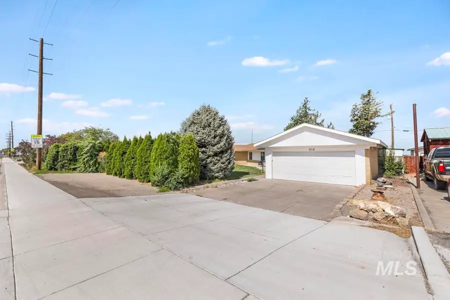 416 Main St., Buhl, ID 83316 - #2