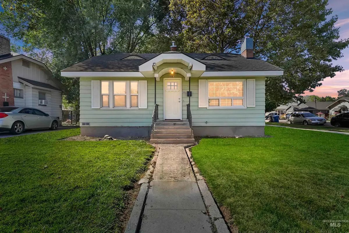 903 7th St S, Nampa, ID 83651 - #1