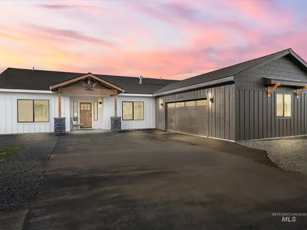 1100 Mo's, McCall, ID 83638