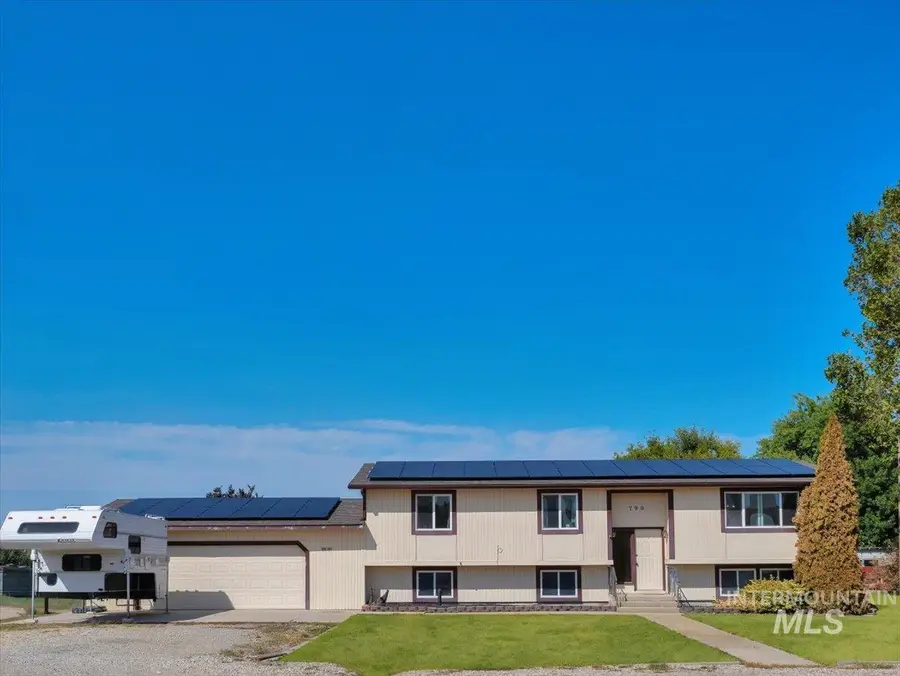 790 E 12th Street, Emmett, ID 83617 - #3