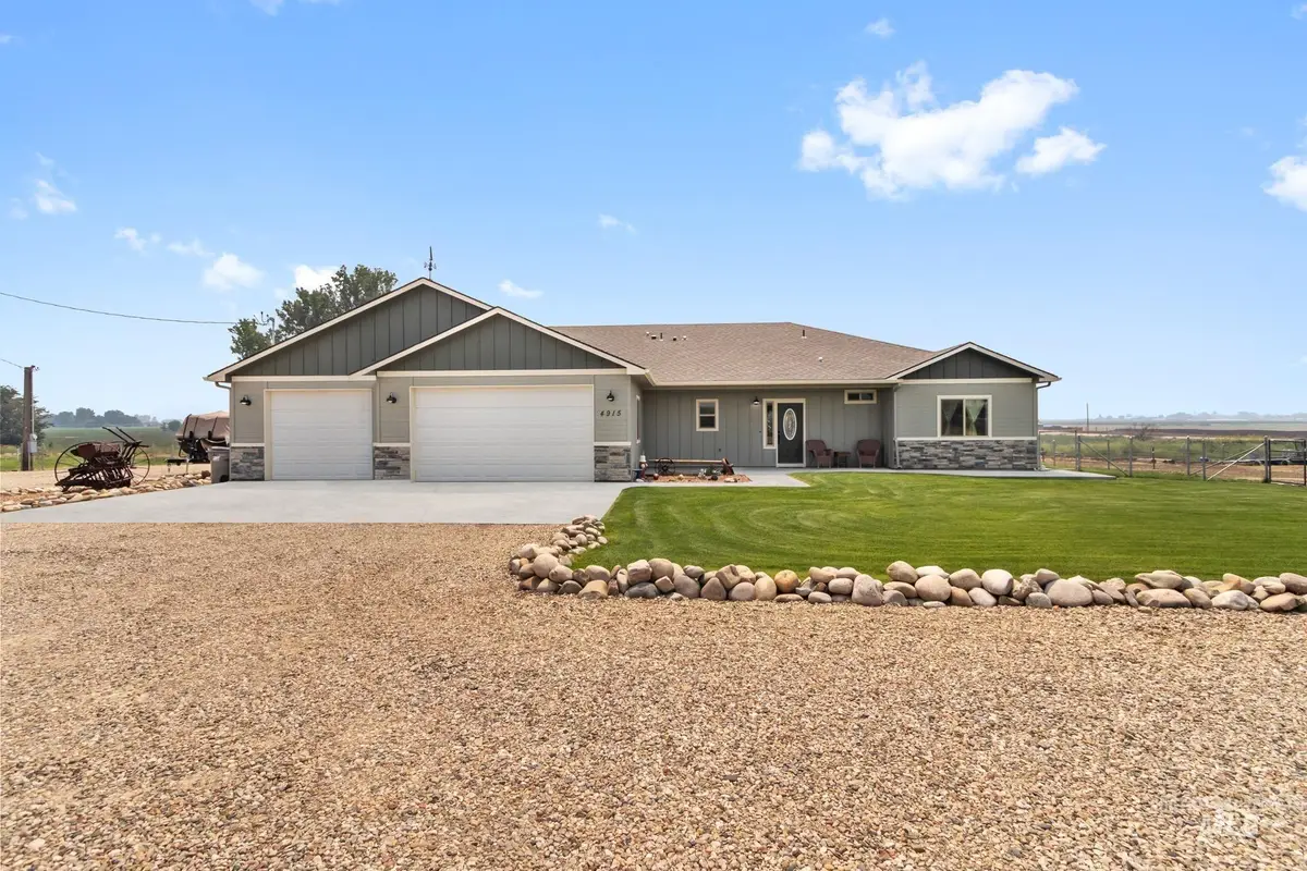 4915 W Deer Flat Rd, Kuna, ID 83634 - #1