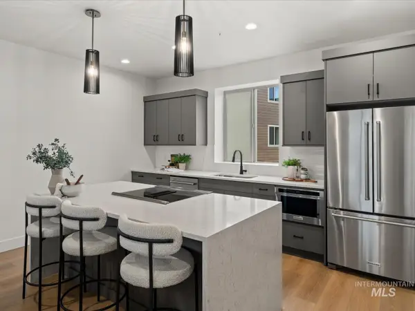 1707 S Federal Way, Boise, ID 83705