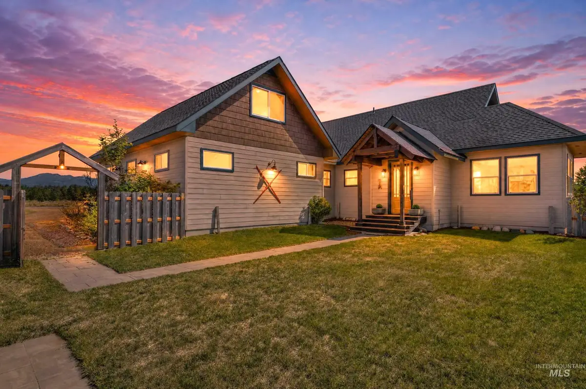 59 Salmon Loop, Donnelly, ID 83615 - #1