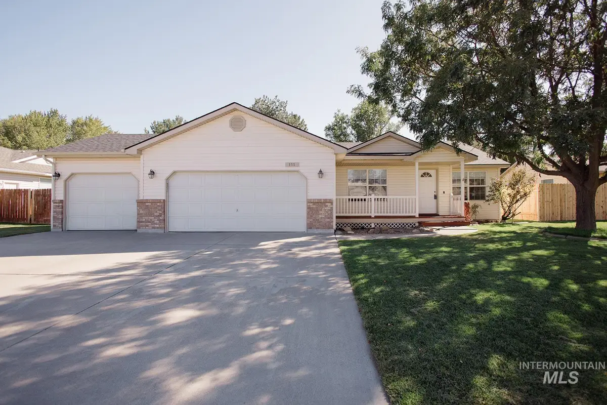 111 NE Victor Gust Dr, Mountain Home, ID 83647 - #1