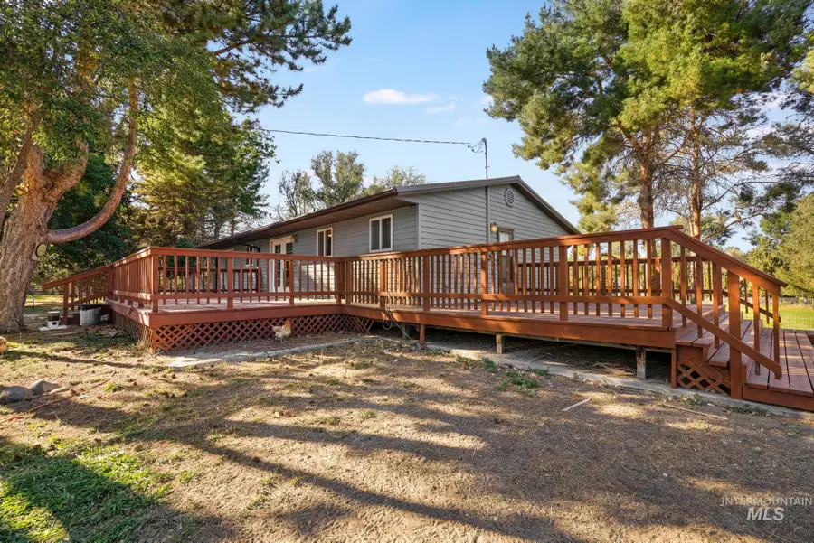 4796 River Rd, Buhl, ID 83316 - #3