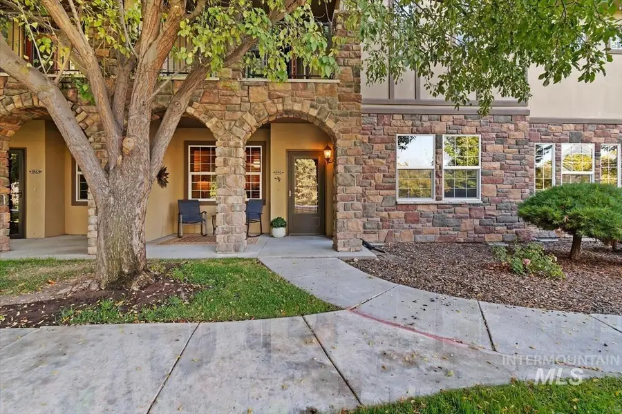 1124 E Winding Creek Drive #3 building 7 Sooner condo, Eagle, ID 83616 - #2