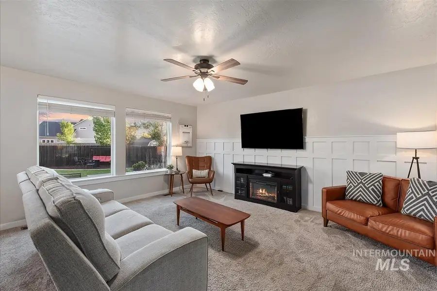 6753 E Grangewood St, Nampa, ID 83687 - #3