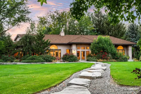 2985 N Holl Drive, Eagle, ID 83616