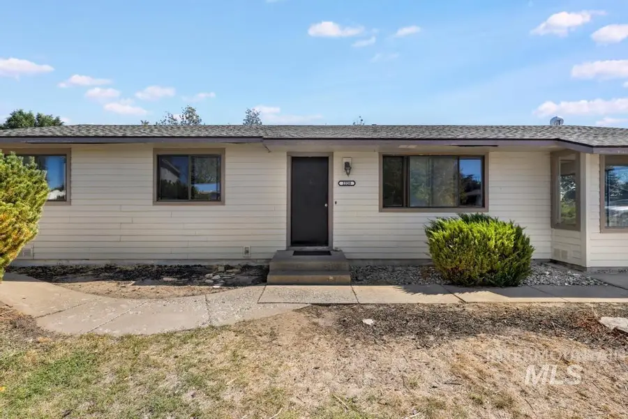 2220 Macs Ave, Heyburn, ID 83336 - #2