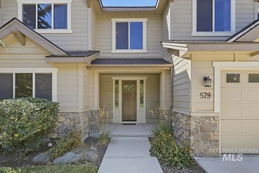 579 W Gable St, Meridian, ID 83646 - #3