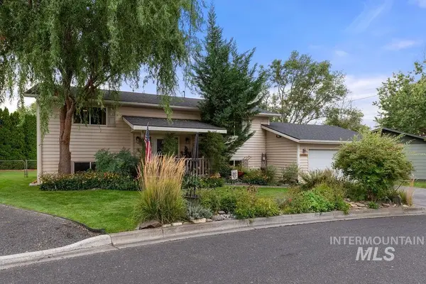 3509 7th St E, Lewiston, ID 83501
