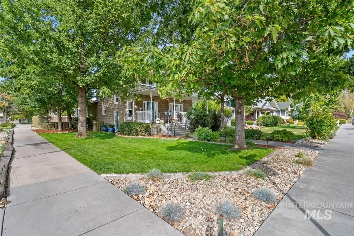 604 E 1st Street, Emmett, ID 83617 - #1