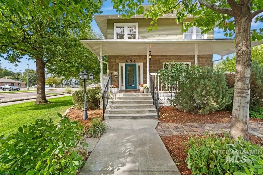 604 E 1st Street, Emmett, ID 83617 - #3
