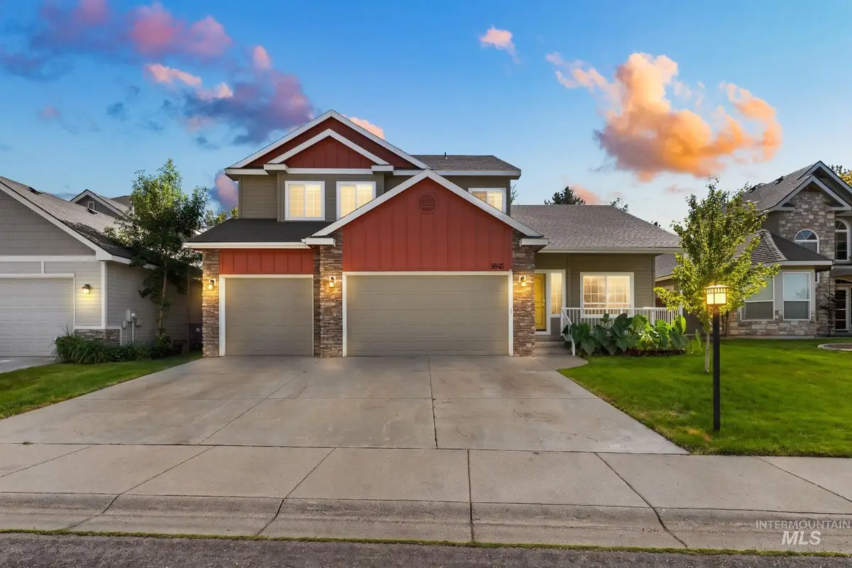 9845 W Arabian Dr, Boise, ID 83709 - #1