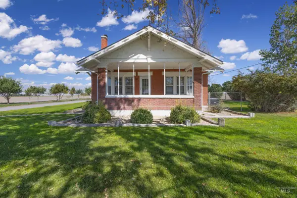 4574 Bennett Rd, Kuna, ID 83634