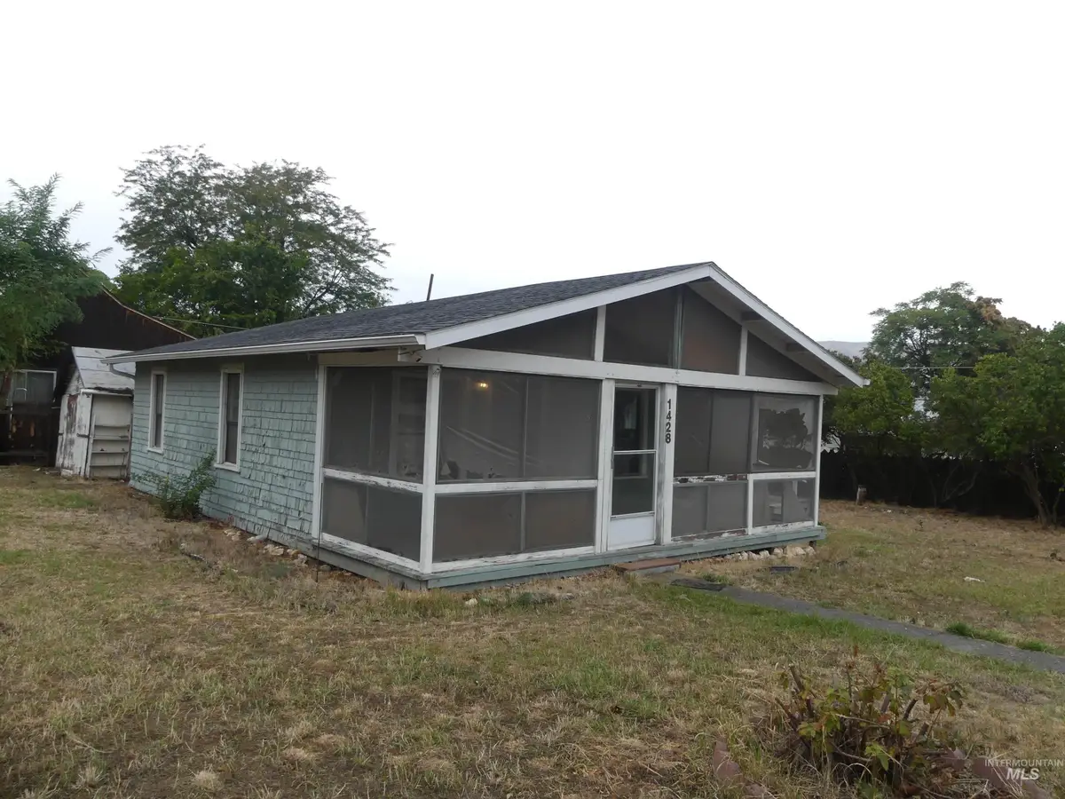 1428 18th St, Lewiston, ID 83501 - #1