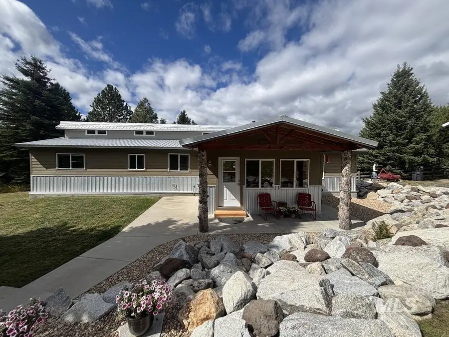 10092 Timberrim Drive, Cascade, ID 83611 - #3