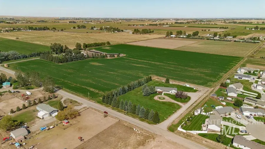 2025 97th, Idaho Falls, ID 83401 - #3