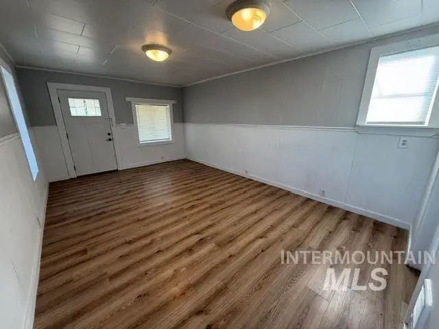 94 N Oneida, Glenns Ferry, ID 83623 - #2