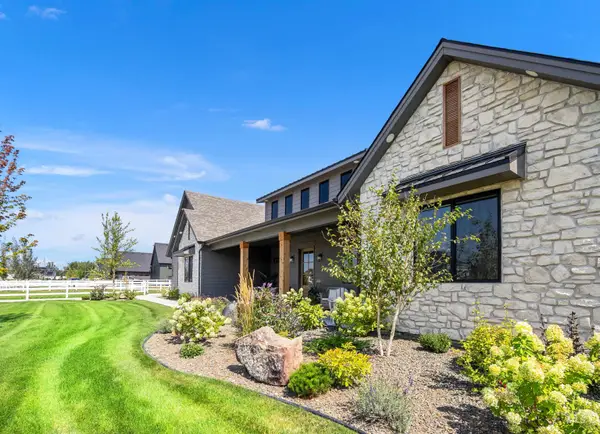 23910 Timber Hills Rd, Caldwell, ID 83607