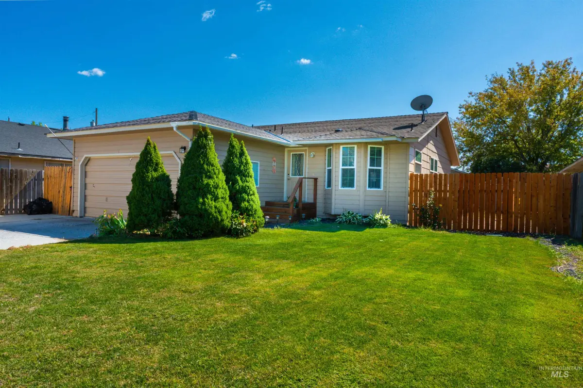 1638 SW 1st Place, Ontario, OR 97914 - #1