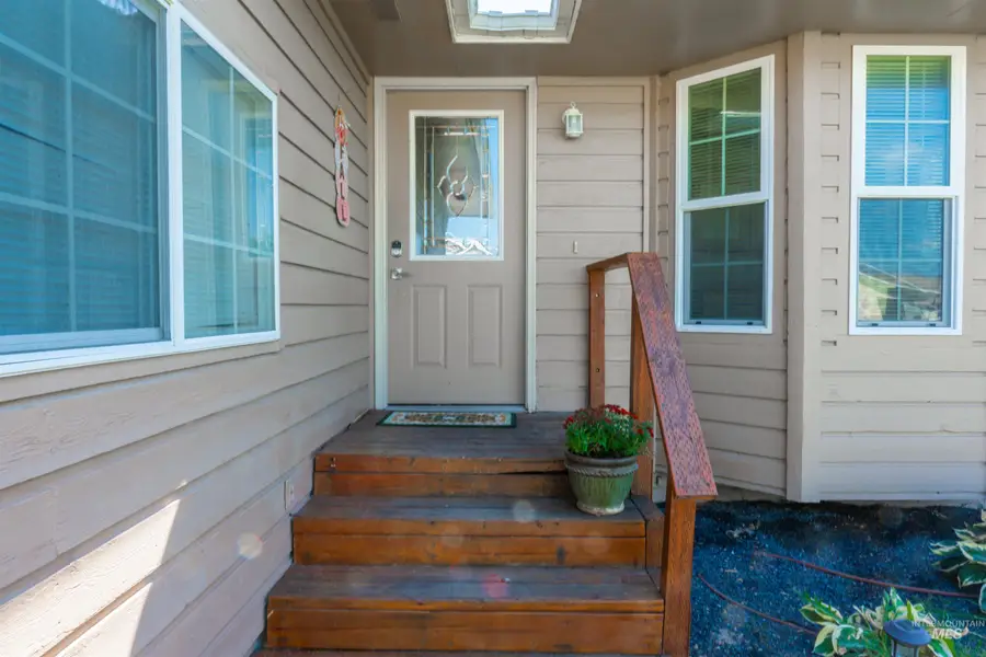 1638 SW 1st Place, Ontario, OR 97914 - #3