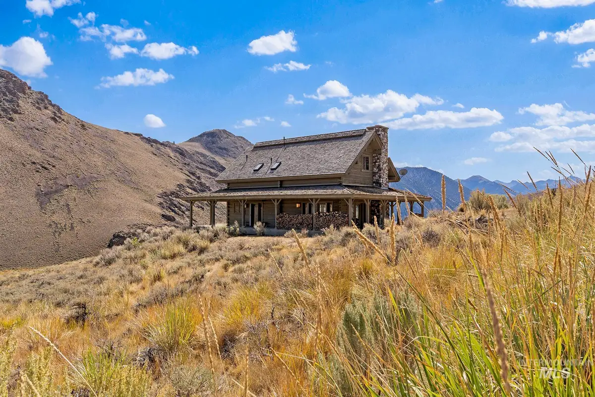 4777 Twin Bridges, Mackay, ID 83251 - #1