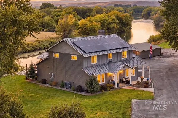 7900 Elmore Rd, Fruitland, ID 83619