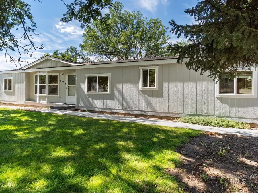 509 17th N Ave, Nampa, ID 83687 - #3
