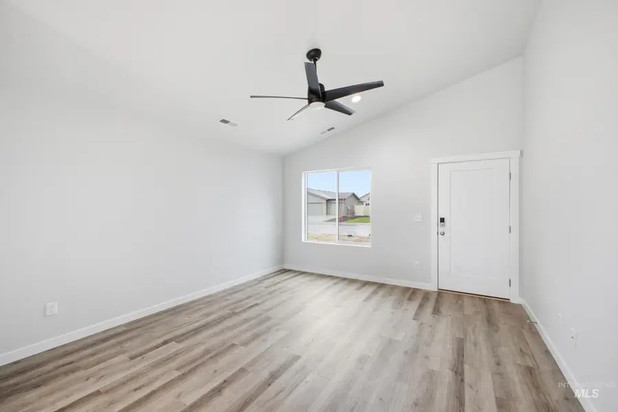 3889 W Lakehills St, Meridian, ID 83642 - #2