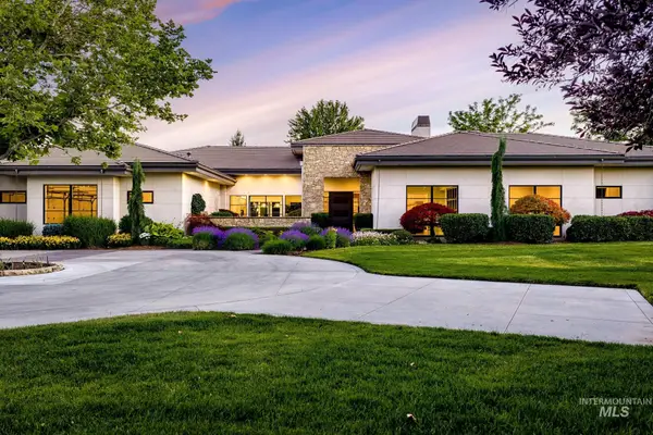2020 E Barclay, Meridian, ID 83646