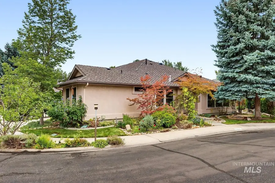 4854 Lakeview Place, Garden City, ID 83714 - #2