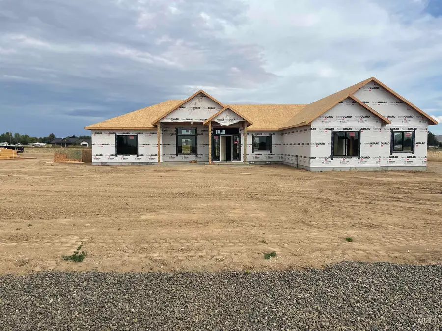 1898 Neil Rd, Emmett, ID 83617 - #2