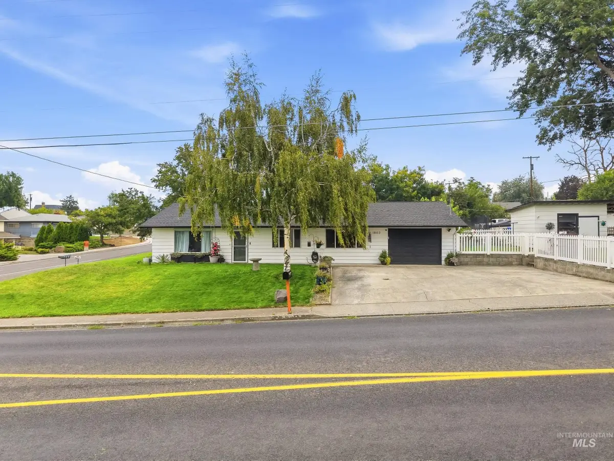 1803 14th St., Lewiston, ID 83501 - #1