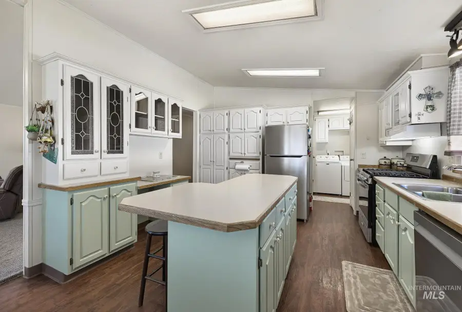 5787 N Confederate Ln, Garden City, ID 83714 - #2