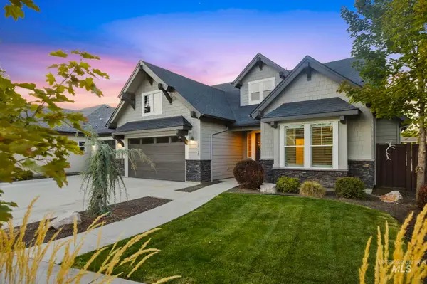 3936 W Farm View Drive, Boise, ID 83714