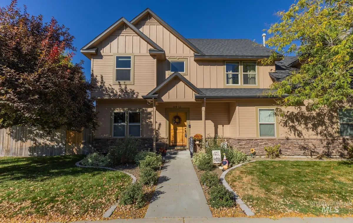 4811 S Silverhills Ave, Boise, ID 83709 - #1