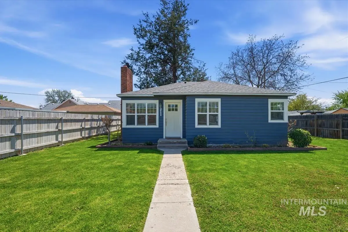 211 W. Dewey Ave., Nampa, ID 83686 - #1