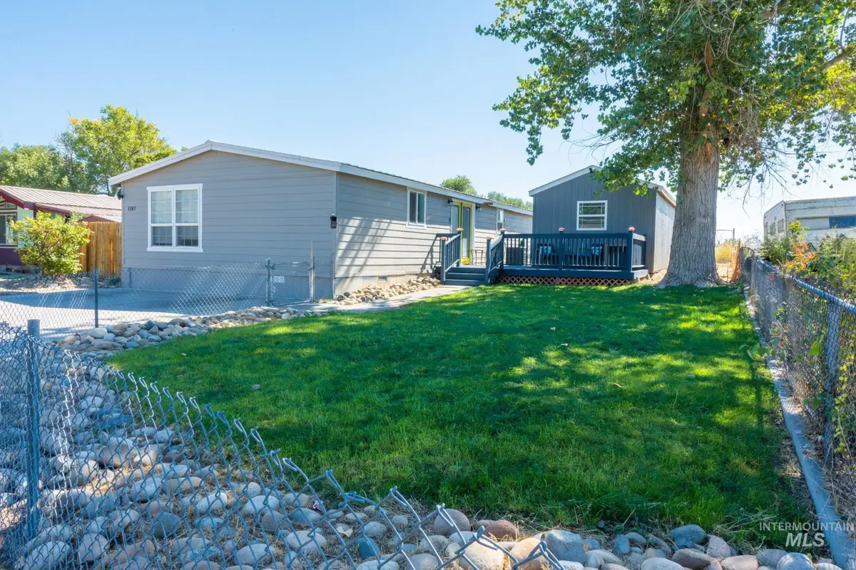 1182 SE 11th Ave, Ontario, OR 97914 - #1