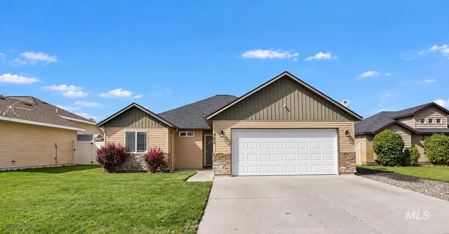 380 Noble St, Twin Falls, ID 83301 - #2
