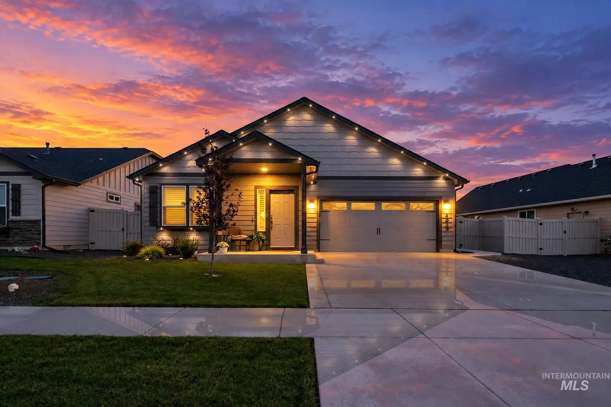 4939 E Patchwork Dr, Nampa, ID 83686 - #1