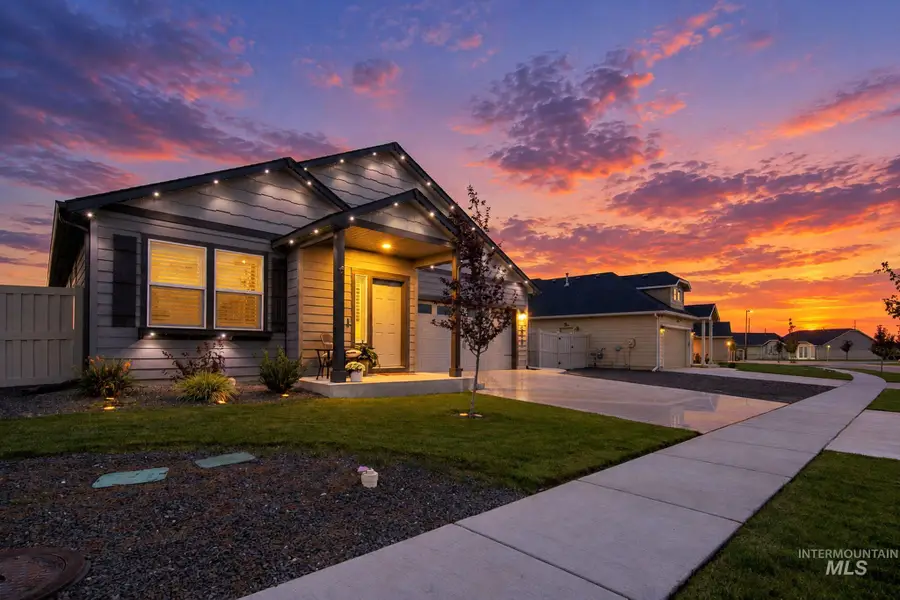 4939 E Patchwork Dr, Nampa, ID 83686 - #2