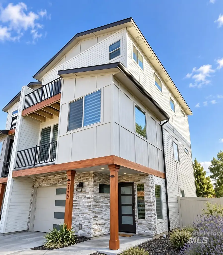7779 W Crestwood Drive, Boise, ID 83704 - #2