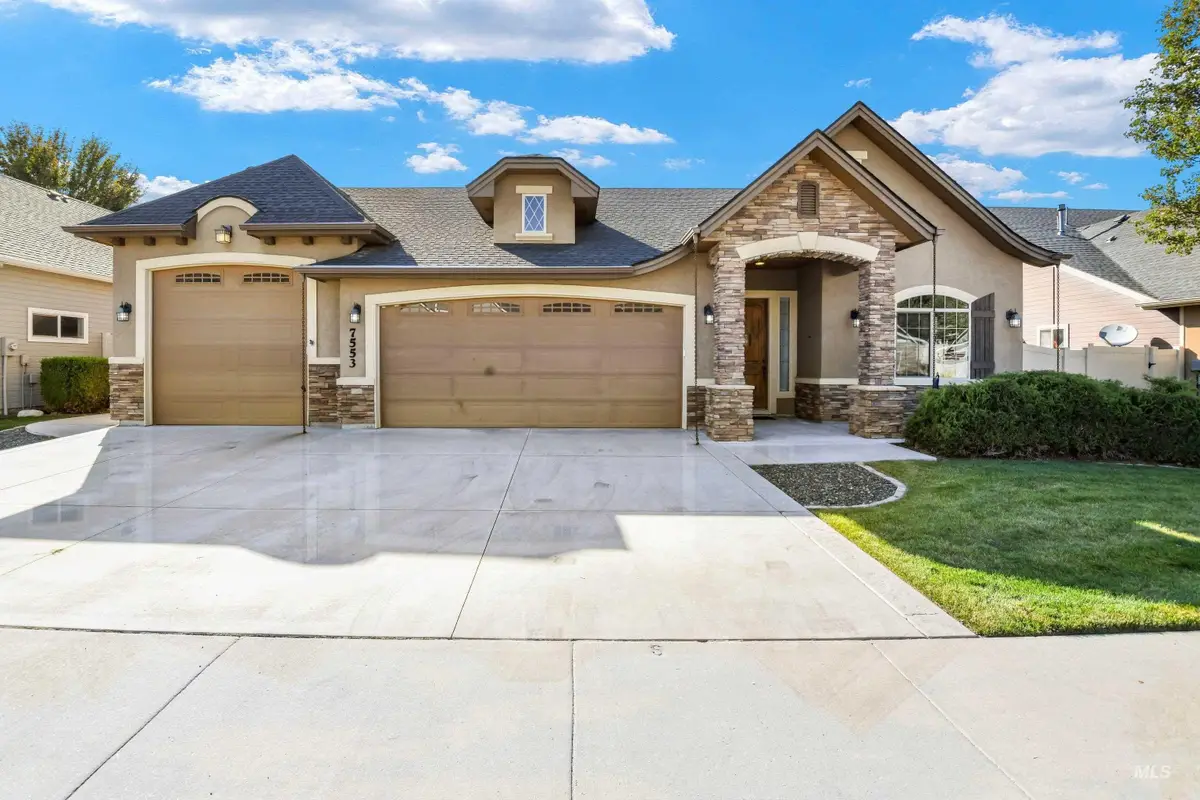 7553 N Waterlilly Ave, Boise, ID 83714 - #1