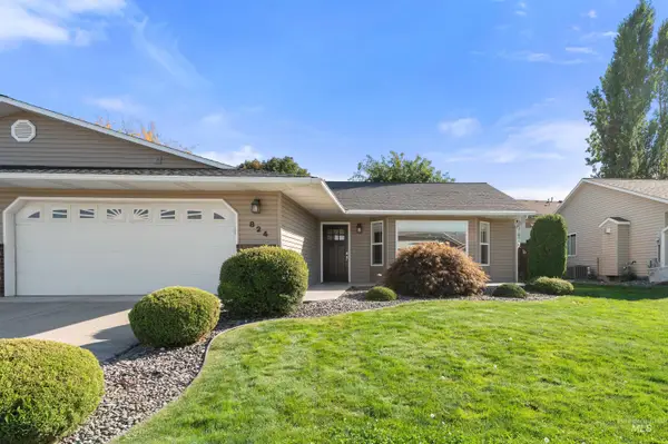 824 Cypress St, Lewiston, ID 83501
