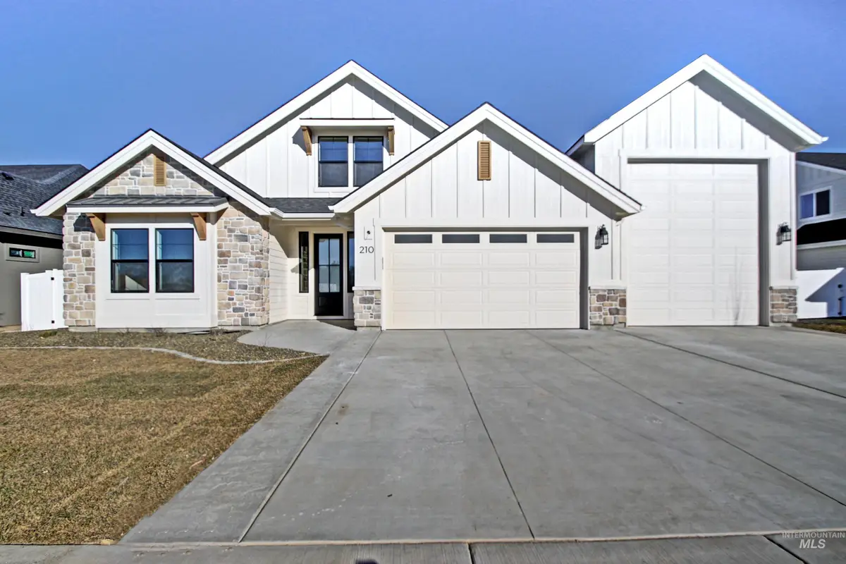 365 S Strut Way, Boise, ID 83716 - #1