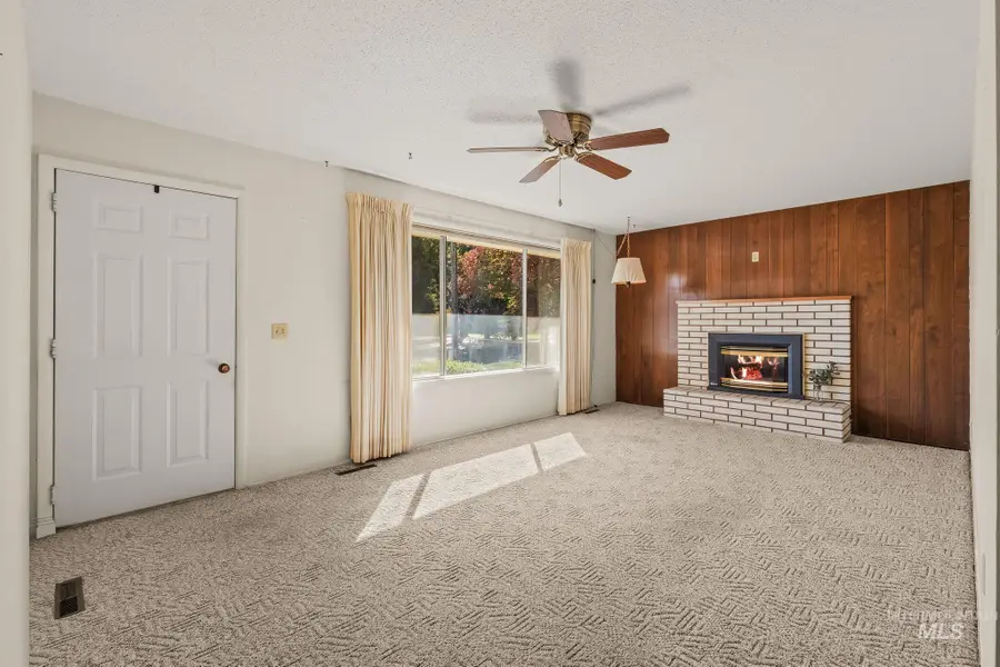 3224 8th Street E, Lewiston, ID 83501 - #2