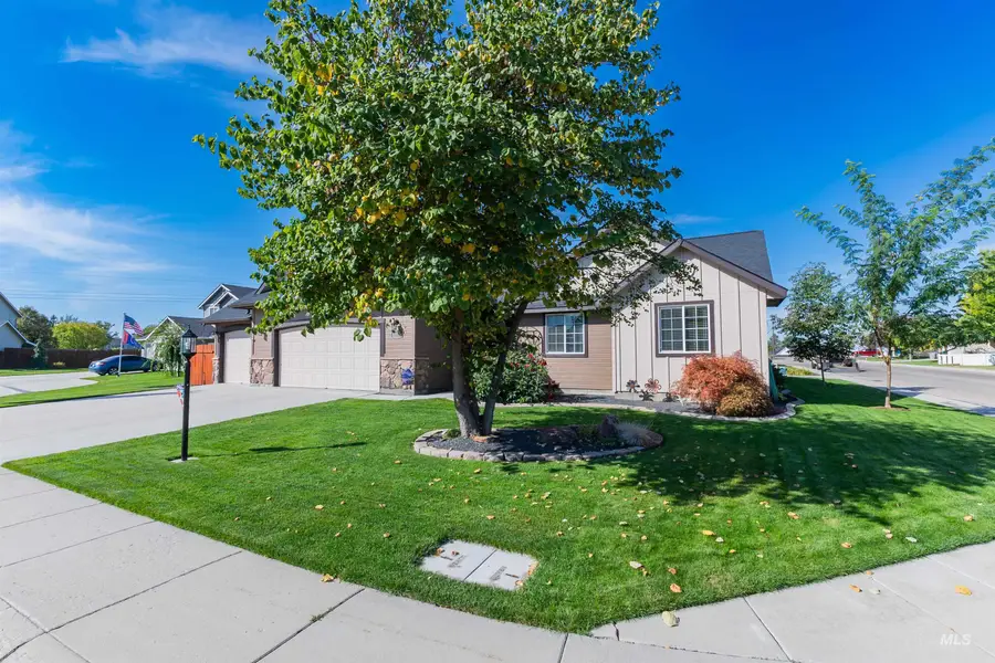 17205 N Cody Ct, Nampa, ID 83687 - #3